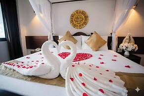 The Ligor City Hotel