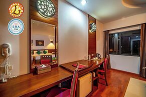 The Ligor City Hotel