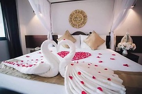 The Ligor City Hotel