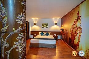 The Ligor City Hotel