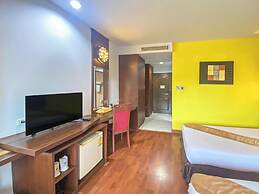 The Ligor City Hotel