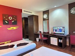 The Ligor City Hotel