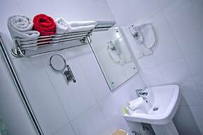 Hotel Travellers Nest