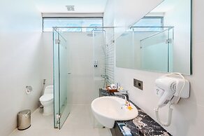 Padmasari Resort Hotel