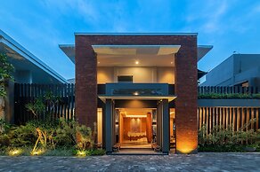 Padmasari Resort Hotel