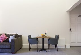Court Residence