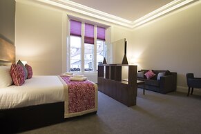 Court Residence
