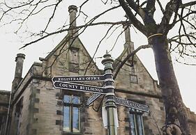 Court Residence
