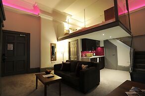 Court Residence