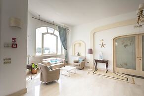 Nicolaus Club Gabbiano