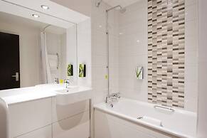 Premier Inn Bristol Cc - Lewins Mead