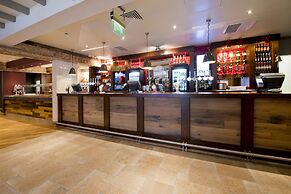Premier Inn Bristol Cc - Lewins Mead