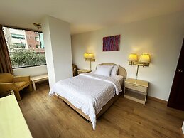 Stanford Suites Hotel