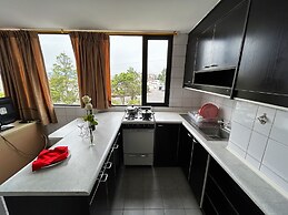 Stanford Suites Hotel