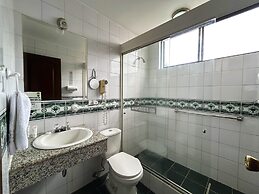 Stanford Suites Hotel