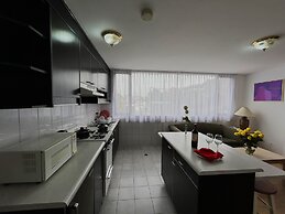 Stanford Suites Hotel