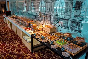 The Waterfront Hotel