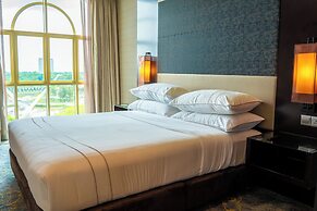 The Waterfront Hotel