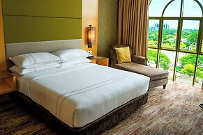 The Waterfront Hotel