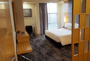 The Waterfront Hotel