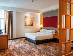 The Waterfront Hotel