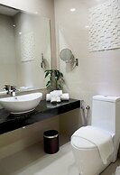 The Waterfront Hotel