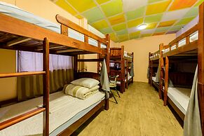 On My Way Jiufen Youth Hostel