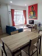 Merlin Plaza Apartments