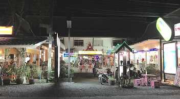 Merlin Plaza Apartments