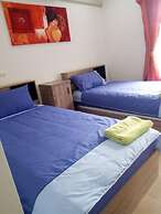 Merlin Plaza Apartments