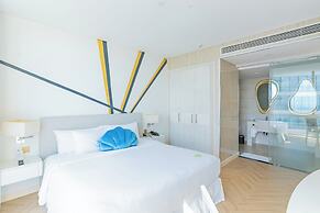 Diamond Bay Hotel
