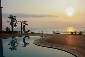 Diamond Bay Hotel