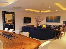 6 Bedroom Waterslide Villa SDV146-By Samui Dream Villas