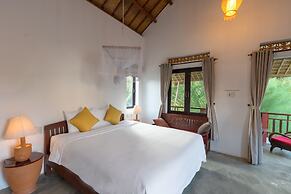 Blue Beach Village Homestay