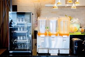 The Royal River Hotel