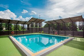 The Royal River Hotel