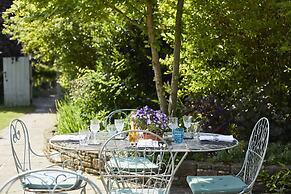 The Pear Tree Inn