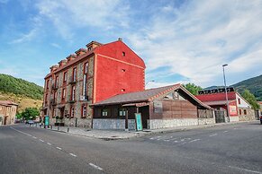 Albergue Cueva de Valporquero
