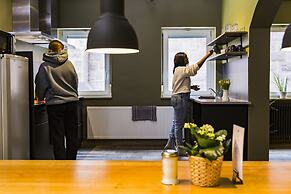 Five Reasons Hotel & Hostel