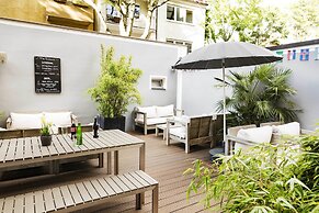 Five Reasons Hotel & Hostel