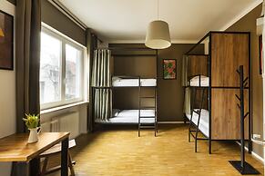 Five Reasons Hotel & Hostel