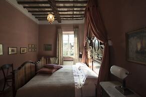Al Porto di Lucca B&B