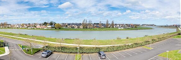 Kyriad Prestige Residence & Spa Cabourg - Dives-sur-Mer