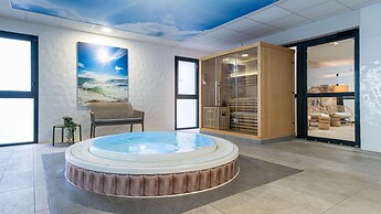 Kyriad Prestige Residence & Spa Cabourg - Dives-sur-Mer