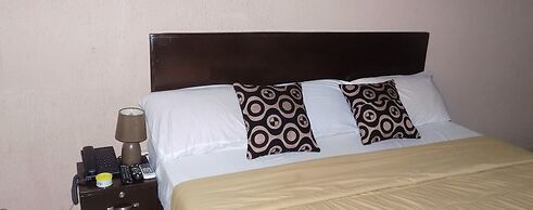 Posh Apartments Self Catering