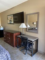 Los Fresnos Inn and Suites