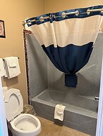 Los Fresnos Inn and Suites