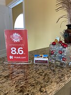 Los Fresnos Inn and Suites