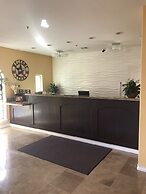 Los Fresnos Inn and Suites