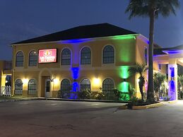 Los Fresnos Inn and Suites